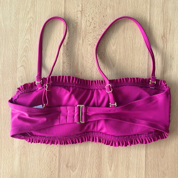 Fuchsia ruffle Time & Tru bikini size medium - Picture 5 of 9